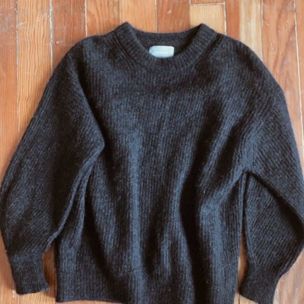 Everlane oversized wool sweater - Picture 1 of 2